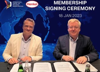 membership-signing-ceremony